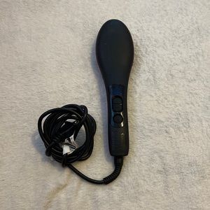 flat iron brush